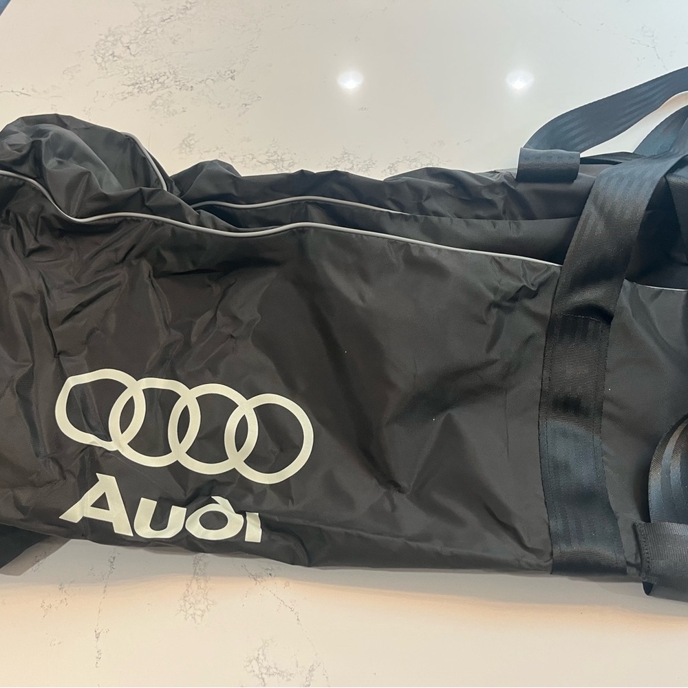 Audi Ski Bag